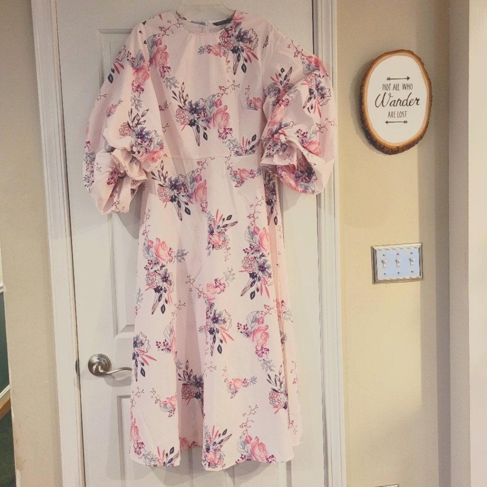 Shein Curve Long Pink Puffy Sleeve flower Dress Size 1XL